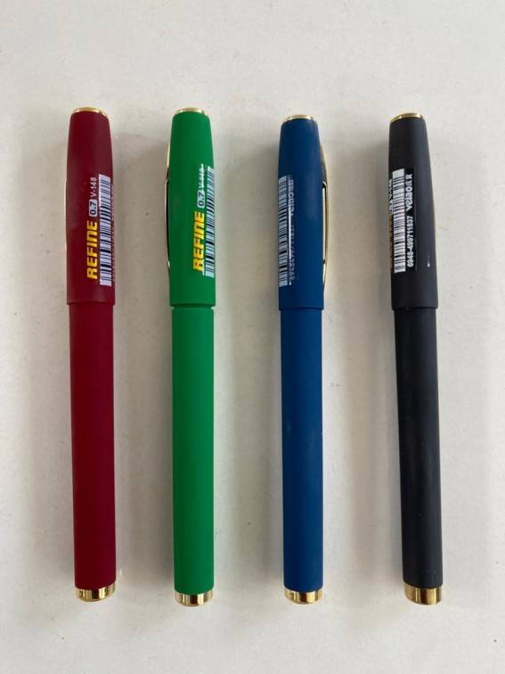 Cover of REFINE 0.7 V-148 Pen
