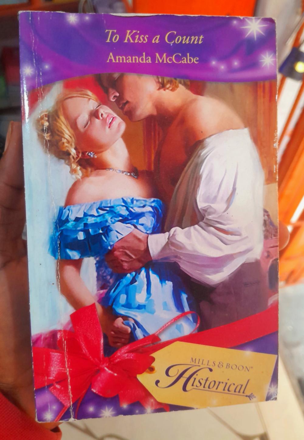 Cover of To kiss a count